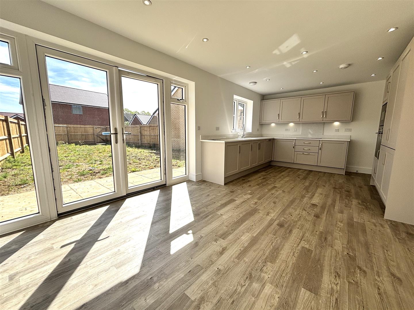 4 bed property in Skylark View, Biggleswade